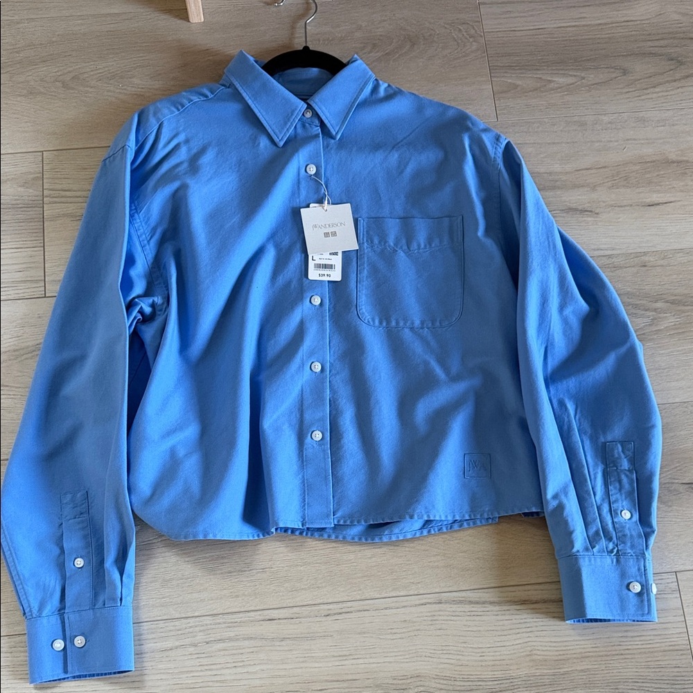 Uniqlo x JW Anderson Blue Women’s cropped Shirt